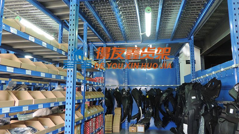 汽车大灯灯泡更换，这些注意事项你了解吗？**